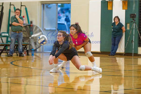 Varsity volleyball 10-2-18-115