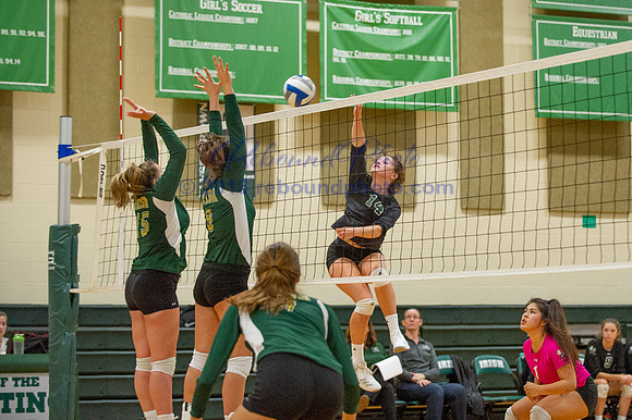 Varsity volleyball 10-2-18-116